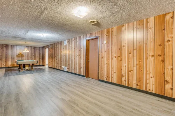 $215,000 | 1701 North Ridge Road, Derby, KS 67037