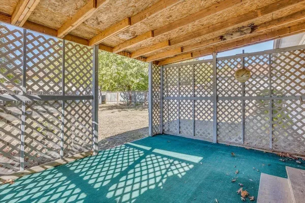 $215,000 | 1701 North Ridge Road, Derby, KS 67037