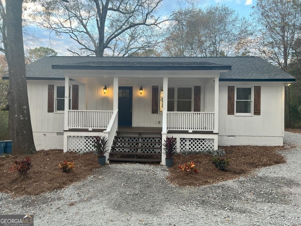 201 Frazier Hill Road Bishop, GA 30621 - Photo 1 of 1 a front view of a house