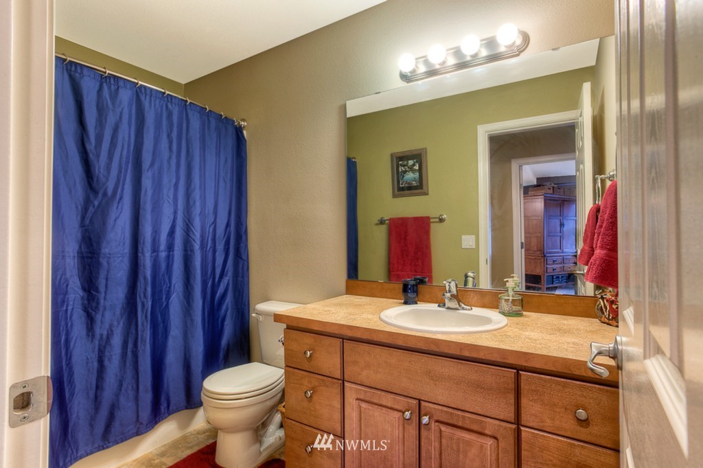 6959 Radius Loop Southeast Lacey, WA 98513 - Photo 13 of 16 Gallery Image 13