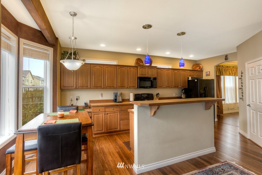 6959 Radius Loop Southeast Lacey, WA 98513 - Photo 3 of 16 Gallery Image 3