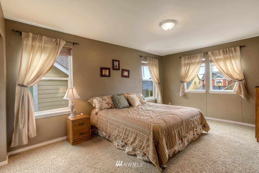 6959 Radius Loop Southeast Lacey, WA 98513 - Photo 10 of 16 Gallery Image 10