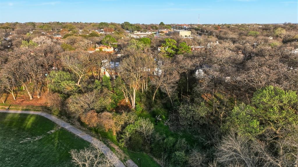 809 Cardinal Circle Bedford, TX 76022 - Photo 37 of 40 Gorgeous mature trees.