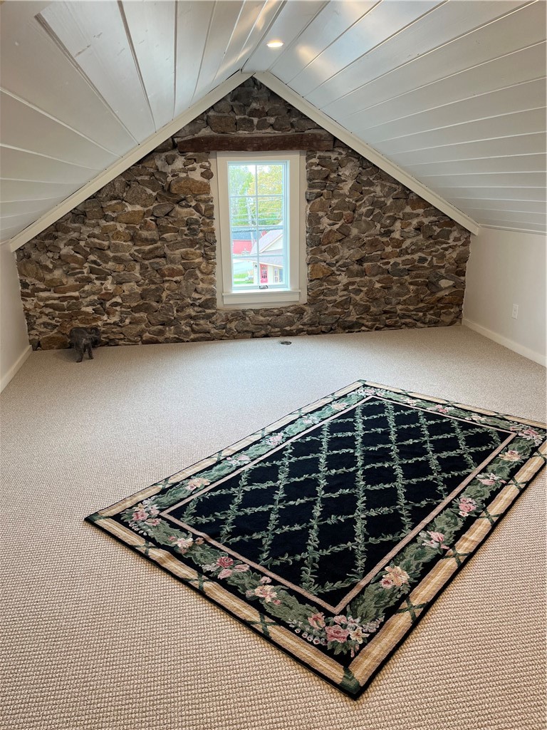 4459 Old Post Road Charlestown, RI 02813 - Photo 20 of 21 Loft-Residential area