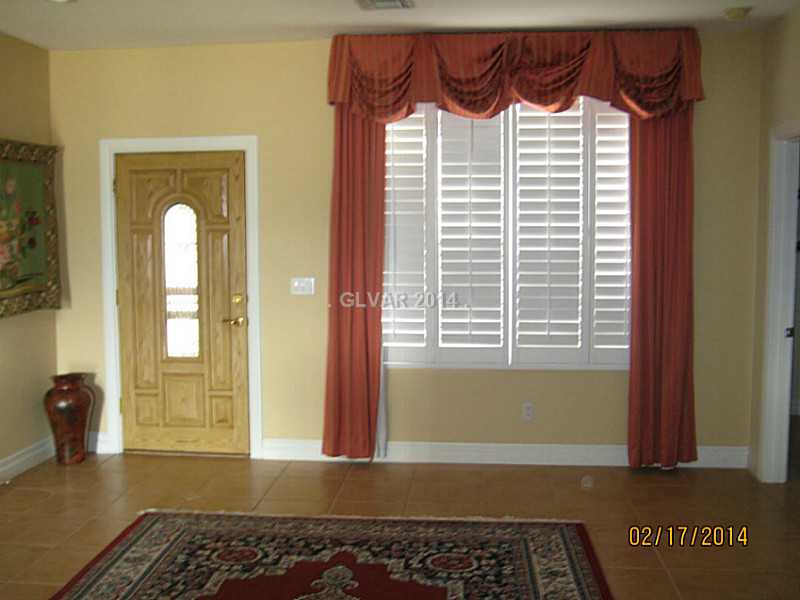 912 Rhyolite Terrace Henderson, NV 89011 - Photo 2 of 24 Living Room.