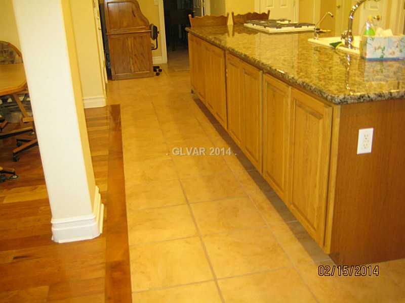 912 Rhyolite Terrace Henderson, NV 89011 - Photo 5 of 24 Kitchen. Cabinets