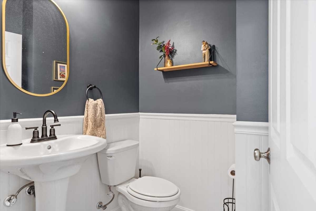 494 Hamilton Street, Unit 494 Worcester, MA 01604 - Photo 12 of 34