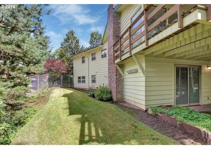 3424 Southwest Hamilton Court Portland, OR 97239 - Photo 16 of 16 Gallery Image 16