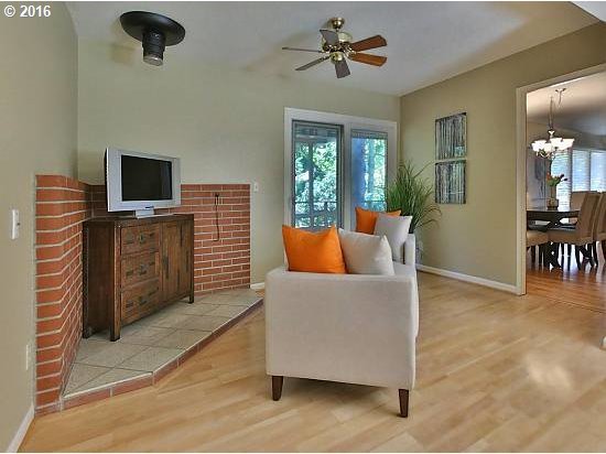 3424 Southwest Hamilton Court Portland, OR 97239 - Photo 6 of 16 Gallery Image 6