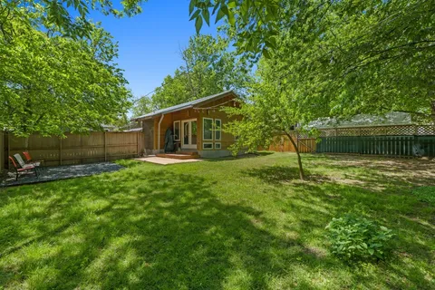 $895,000 | 504 East 38th 1/2 Street, Unit 504 504B 506, Austin, TX 78751