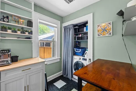 $895,000 | 504 East 38th 1/2 Street, Unit 504 504B 506, Austin, TX 78751