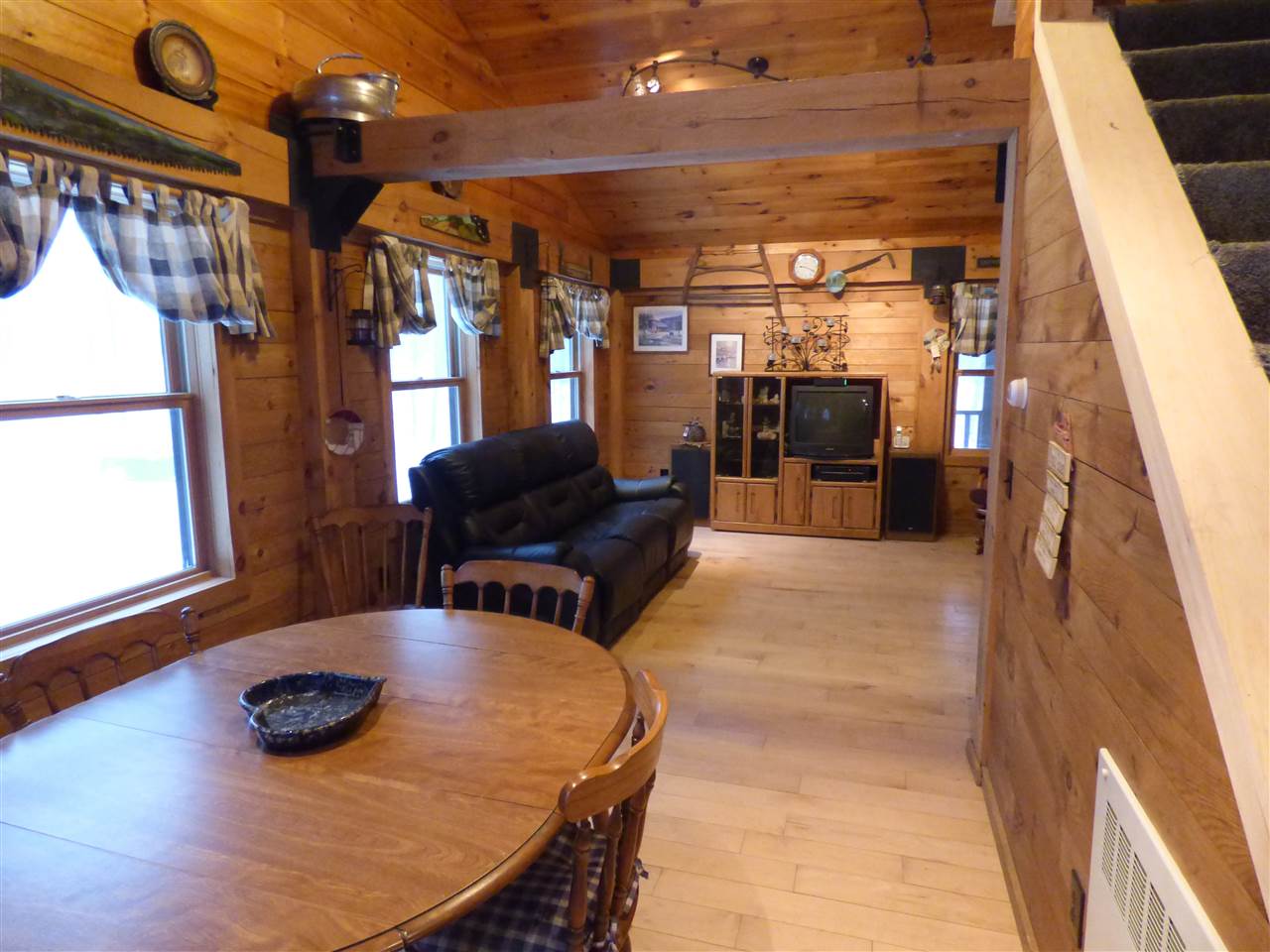 203 Sweet Road Pownal, VT 05261 - Photo 9 of 31 Gallery Image 9
