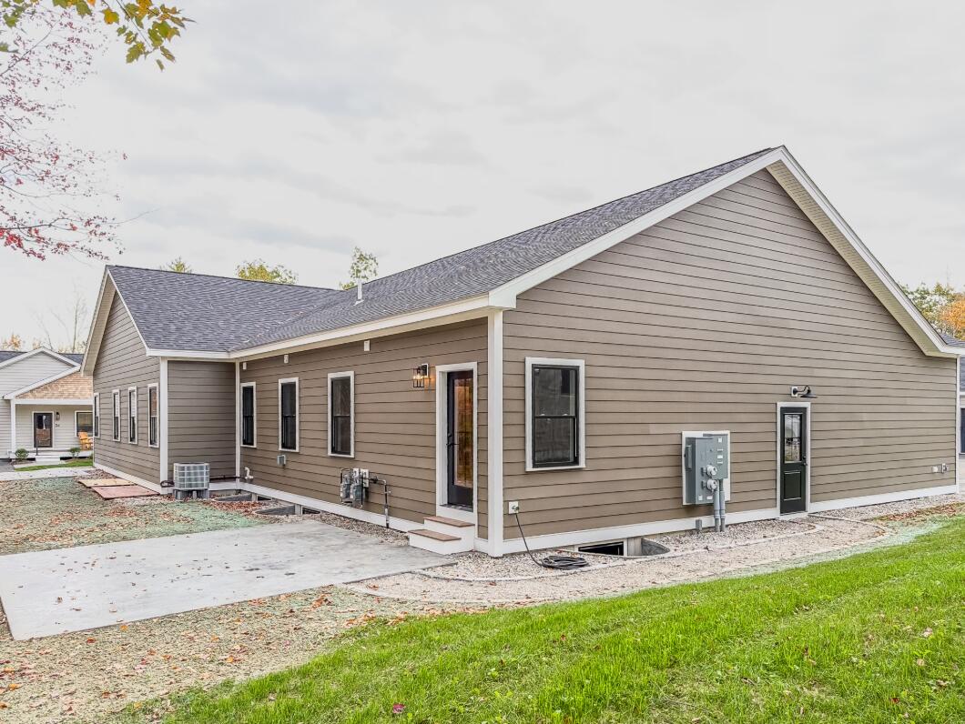 18 Daybreak Lane, Unit 13 Windham, ME 04062 - Photo 6 of 22 Exterior