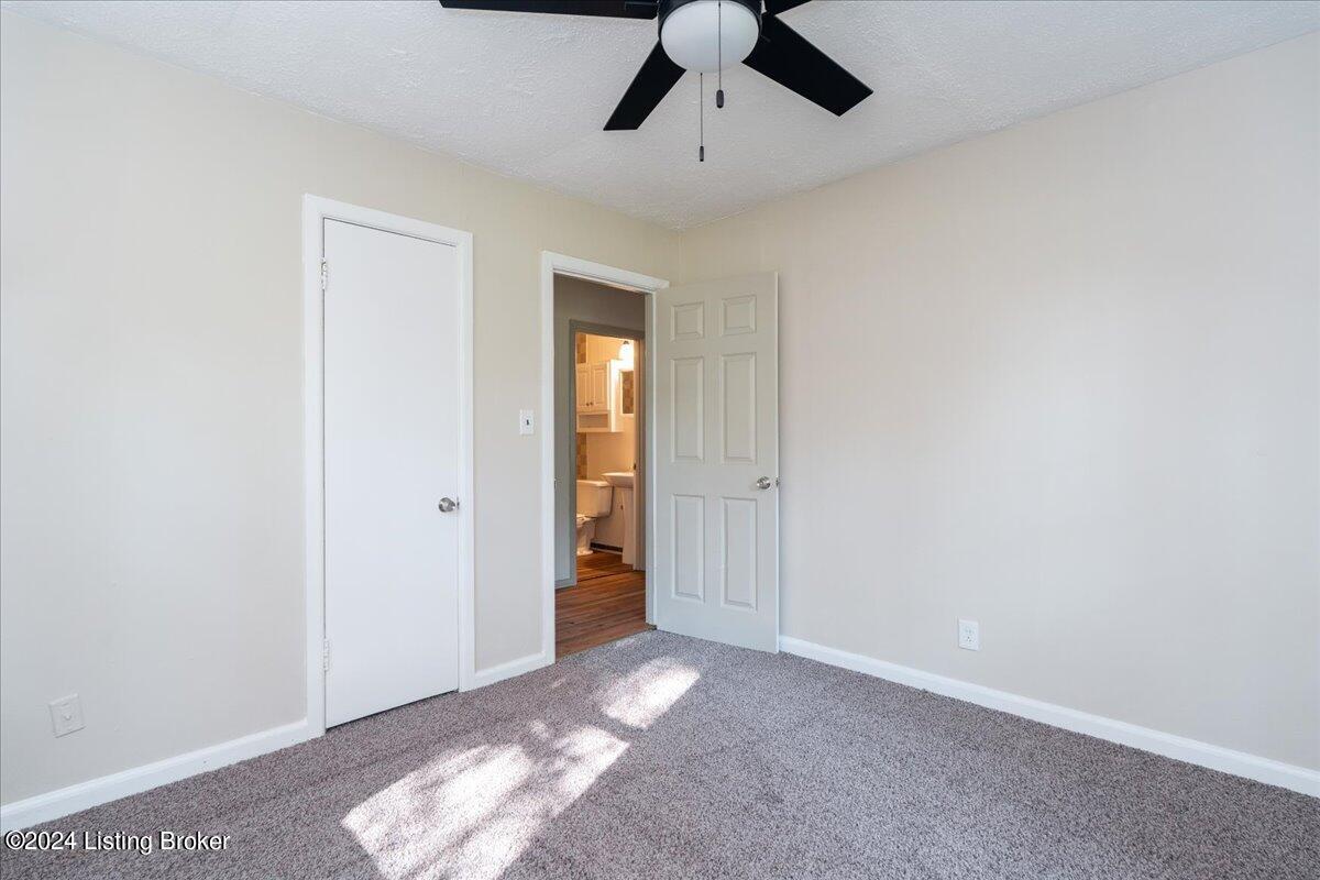 5701 Mt Washington Road Louisville, KY 40229 - Photo 13 of 22 05-FullRes-5