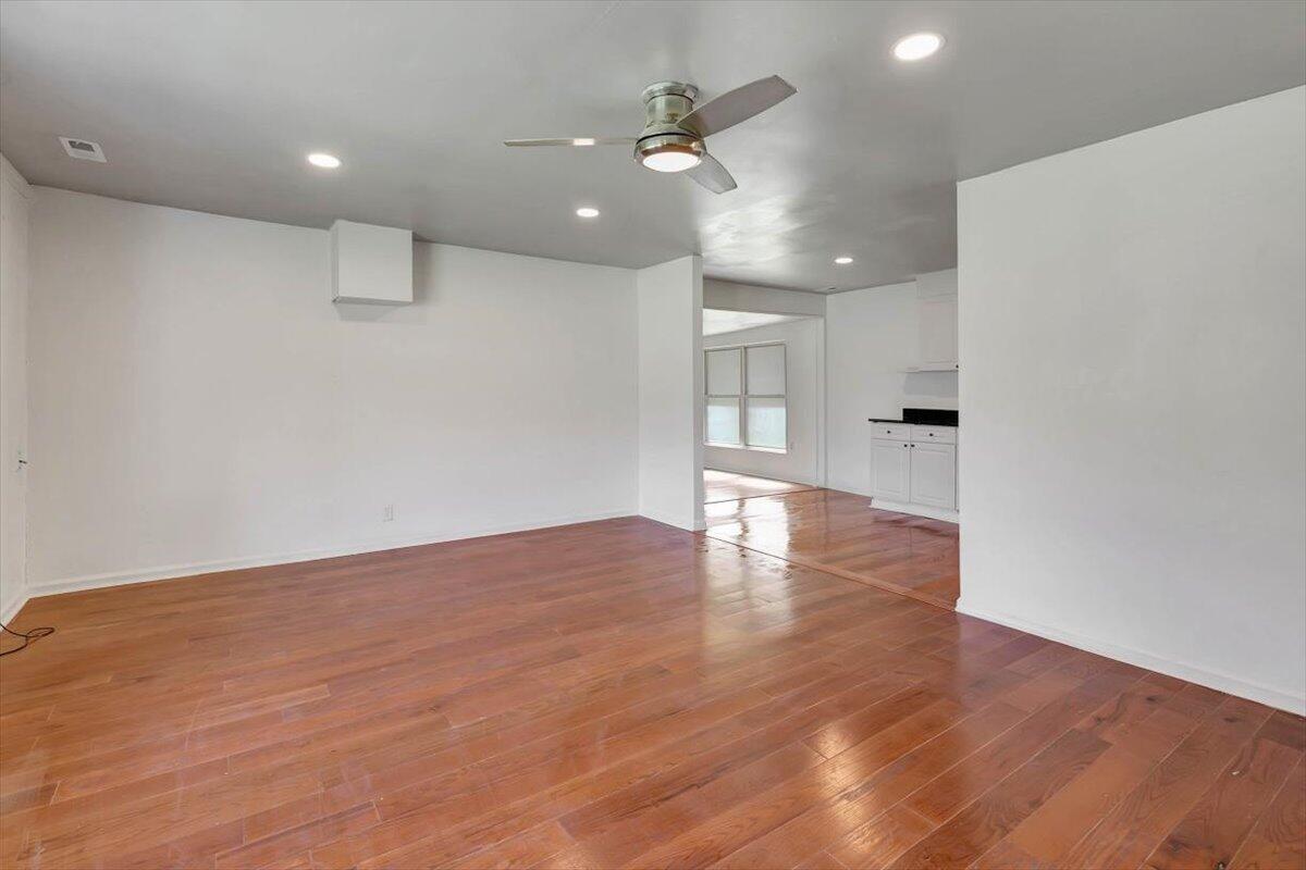 06-Pinnacle Tour - 1033 Garrets Chapel -