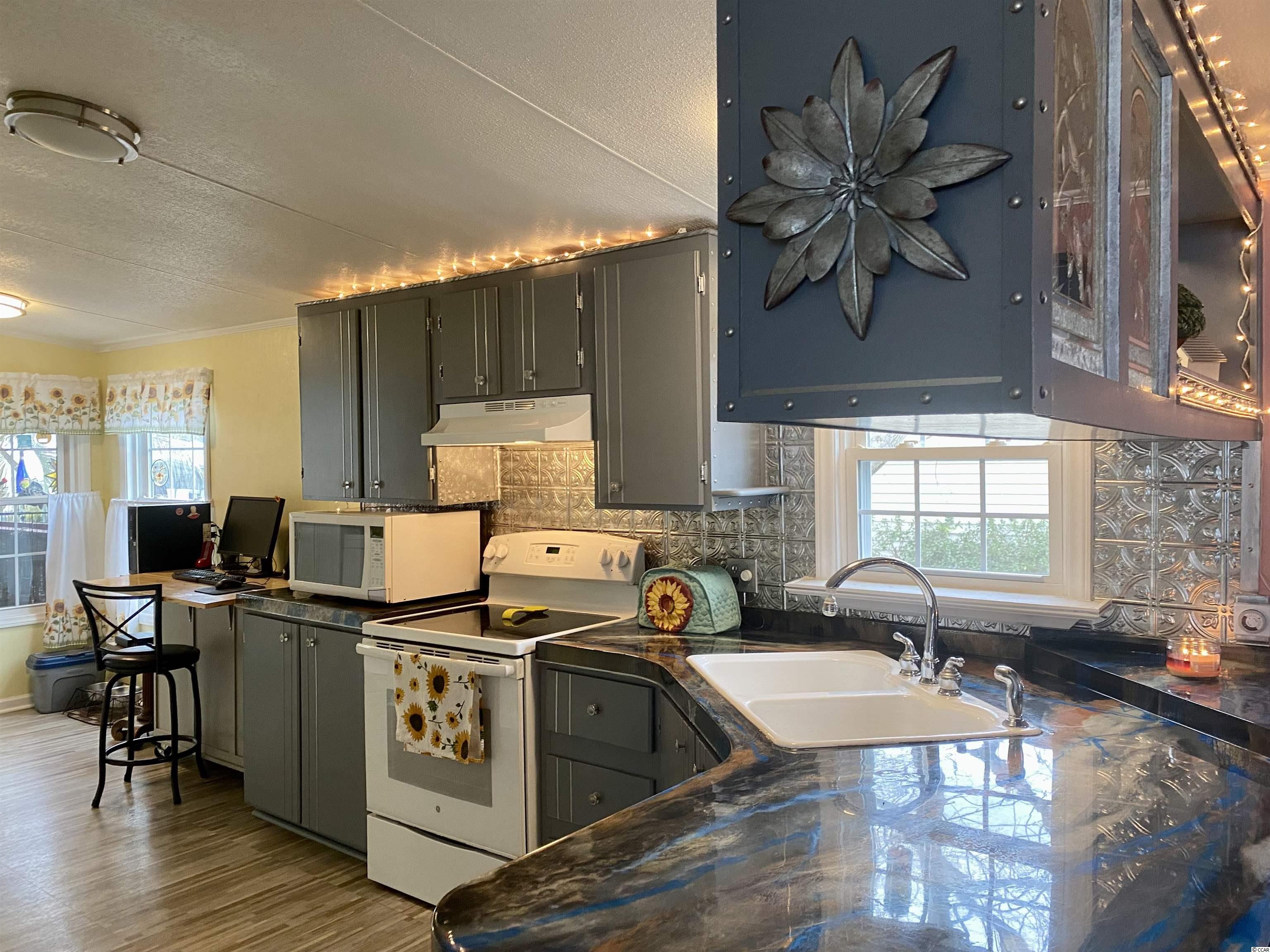 10 Poolside Drive Murrells Inlet, SC 29576 - Photo 27 of 34