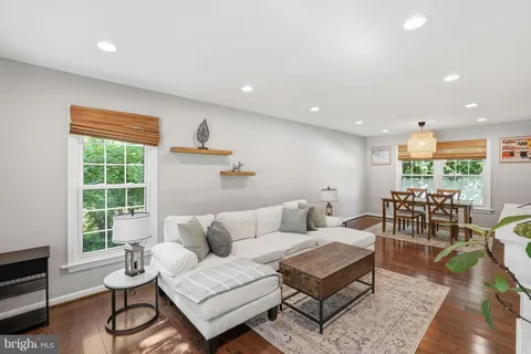 $795,000 | 7832 Fordson Road, Alexandria, VA 22306