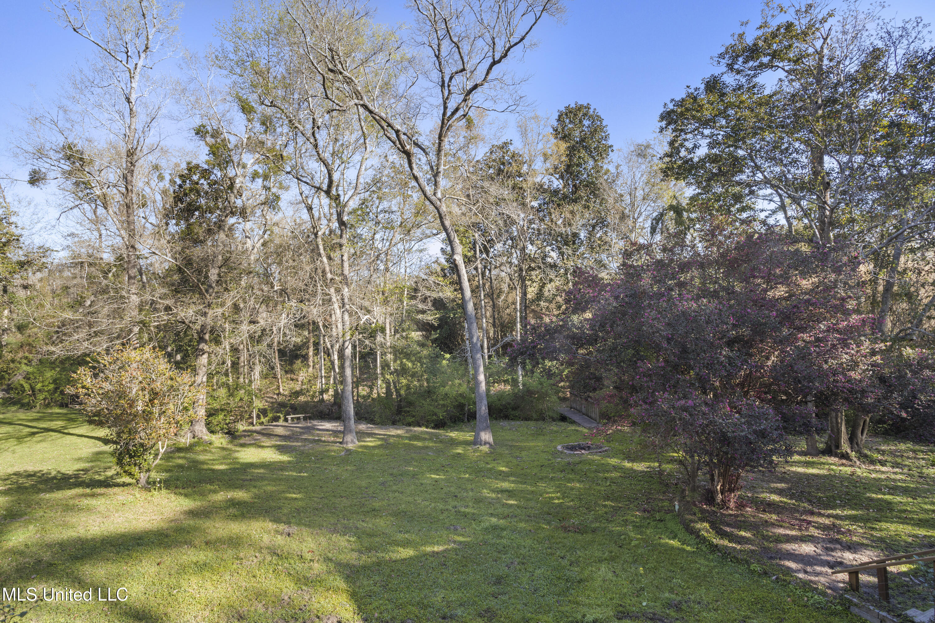 13500 Pine Road Ocean Springs, MS 39564 - Photo 12 of 48 013