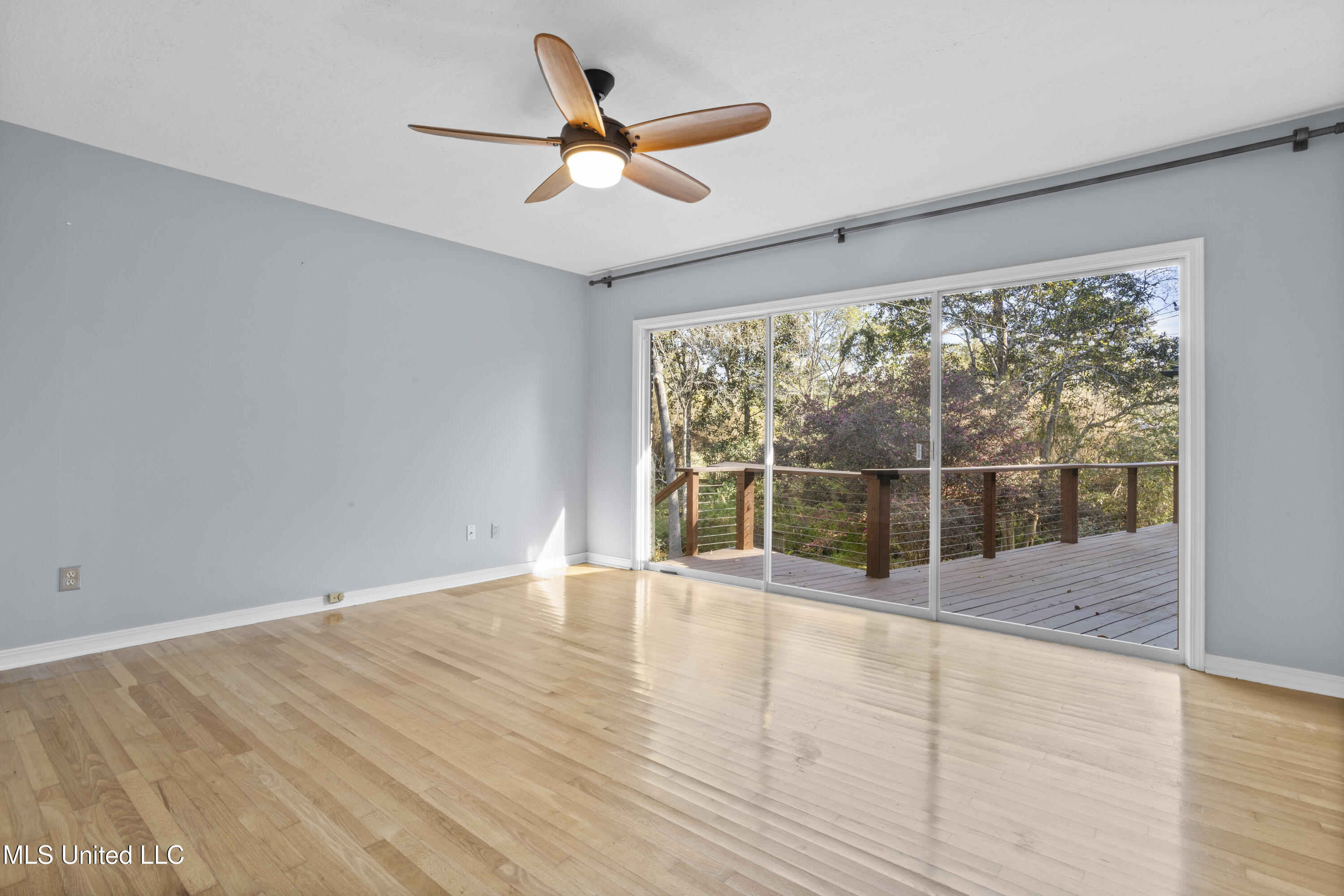 13500 Pine Road Ocean Springs, MS 39564 - Photo 36 of 48 038