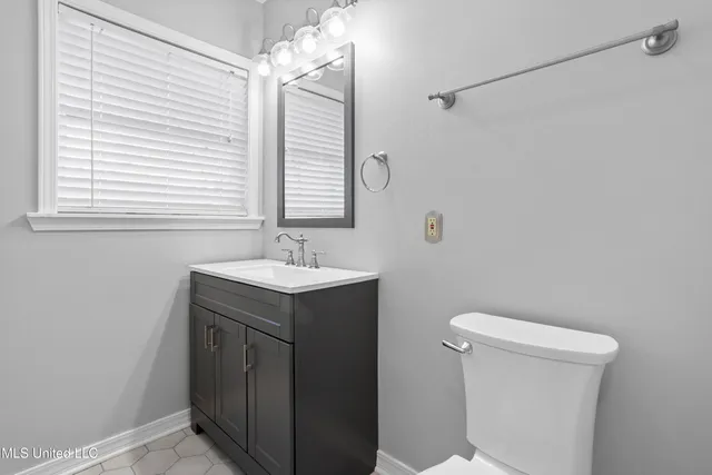 $464,000 | 13500 Pine Road, Ocean Springs, MS 39564