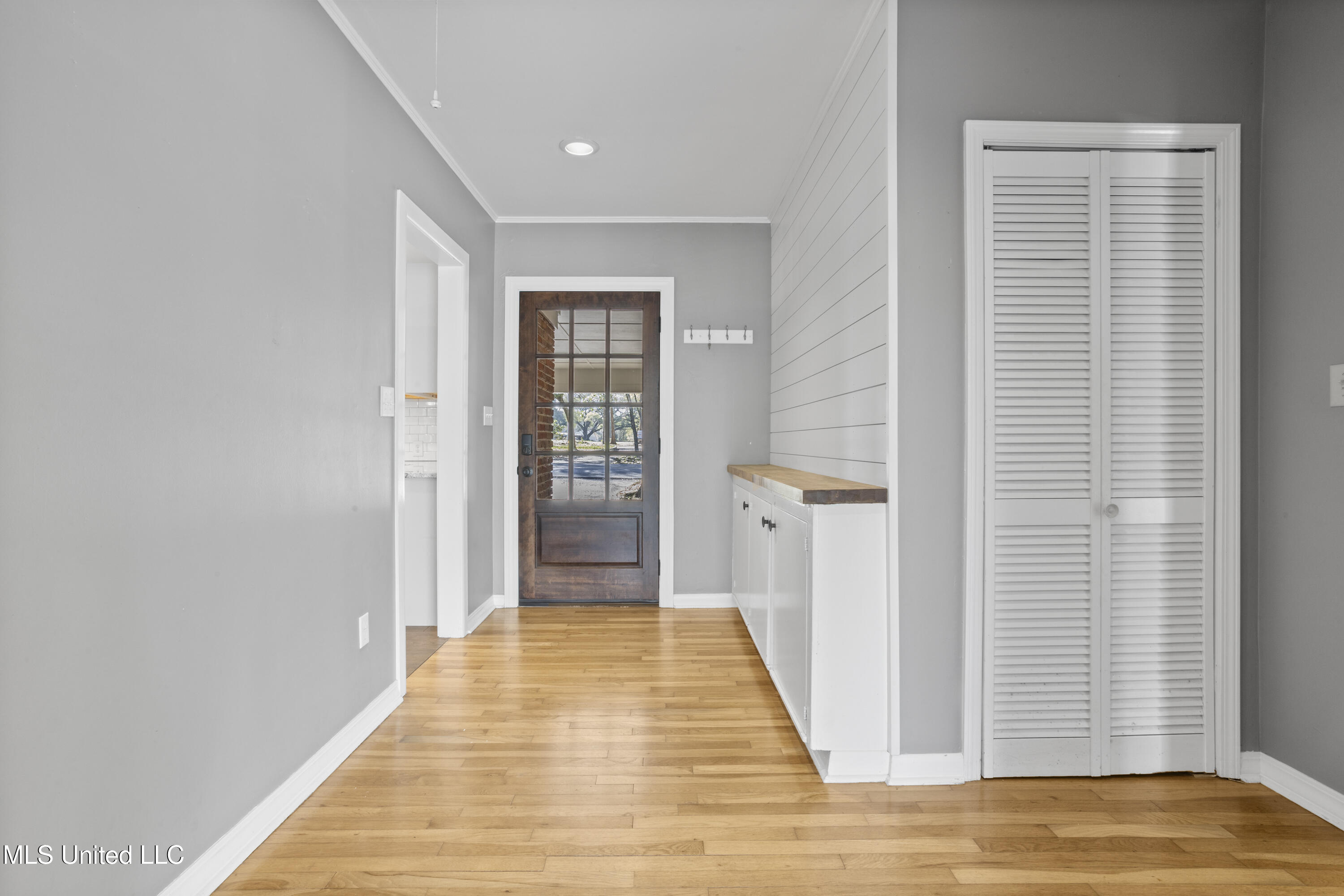 13500 Pine Road Ocean Springs, MS 39564 - Photo 41 of 48 043