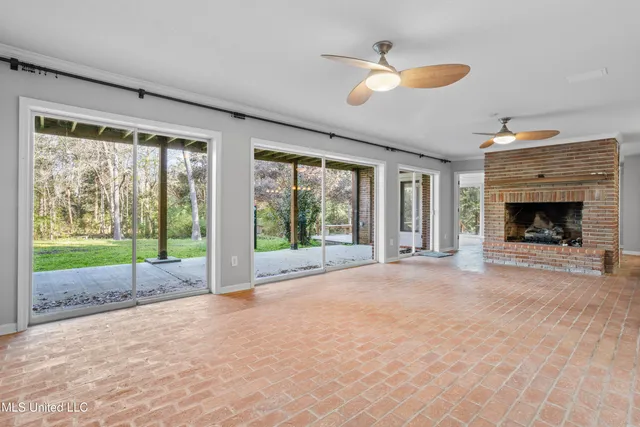 $464,000 | 13500 Pine Road, Ocean Springs, MS 39564