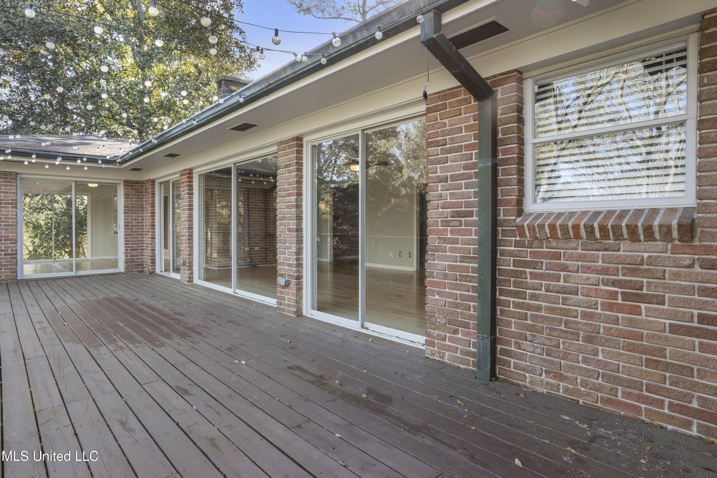 13500 Pine Road Ocean Springs, MS 39564 - Photo 9 of 48 010