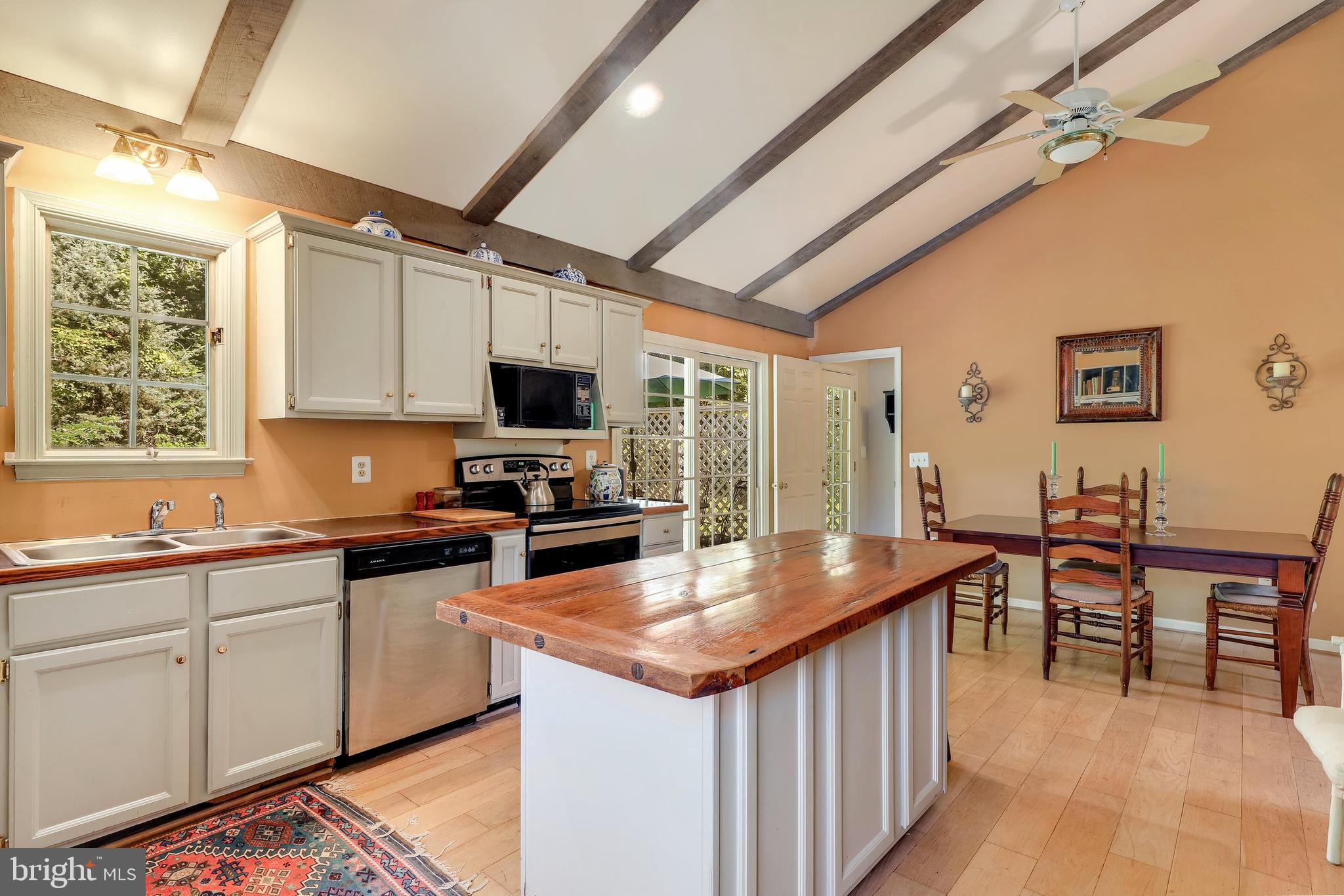 9246 Meetze Road Midland, VA 22728 - Photo 13 of 53 Gallery Image 13