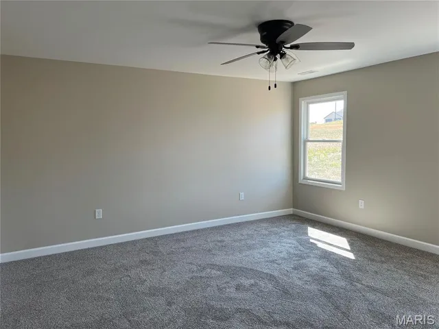 $384,500 | 432 Honeysuckle Drive, Hannibal, MO 63401