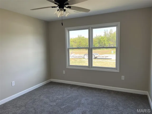 $384,500 | 432 Honeysuckle Drive, Hannibal, MO 63401