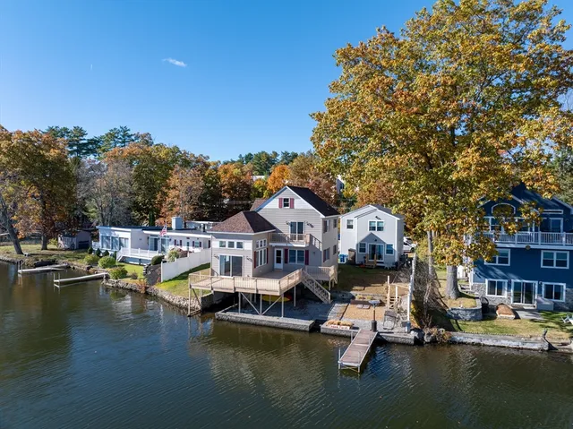 a view of a lake with houses