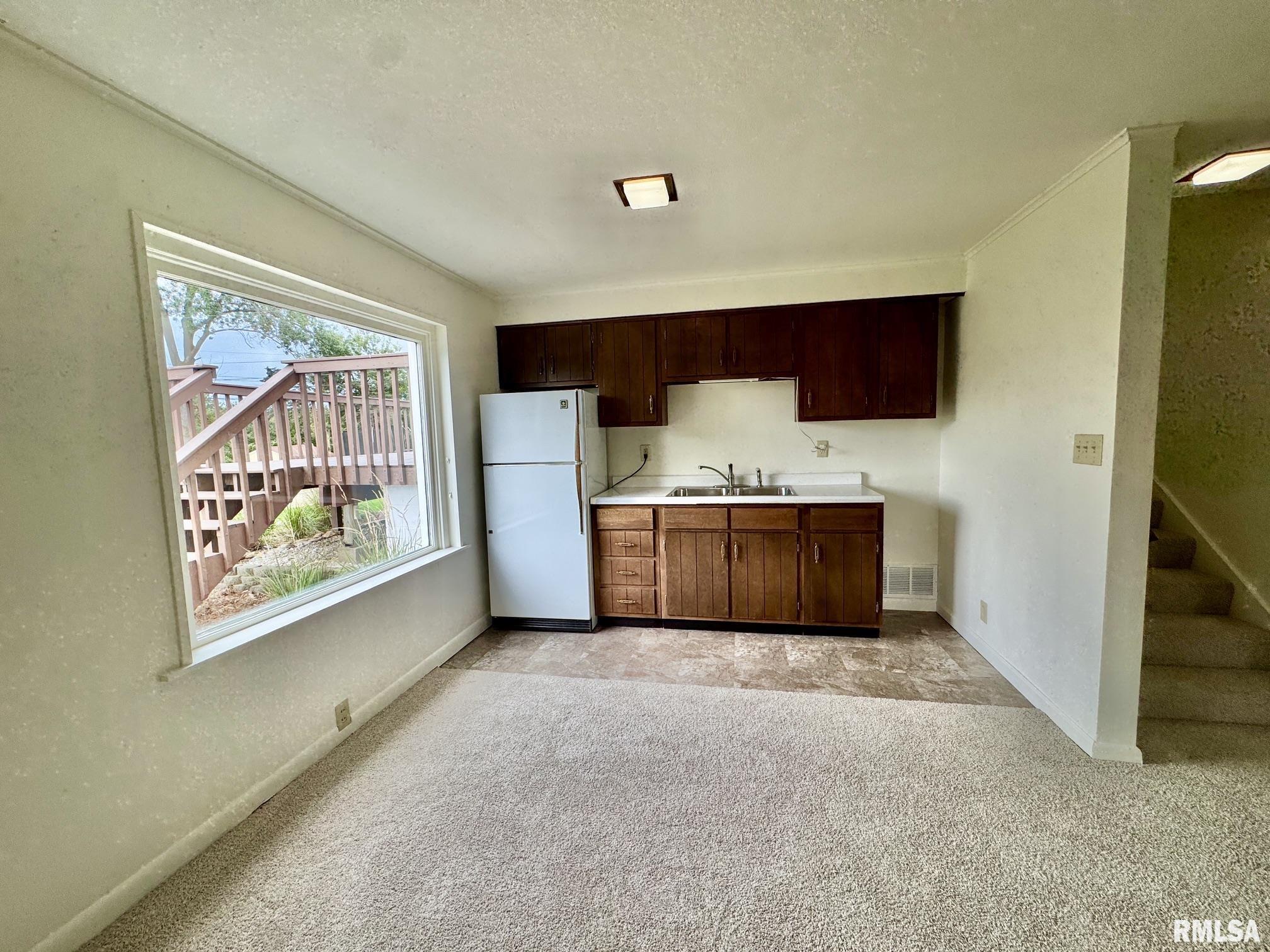 6325 North Greenmont Road Peoria, IL 61614 - Photo 16 of 27 Gallery Image 16
