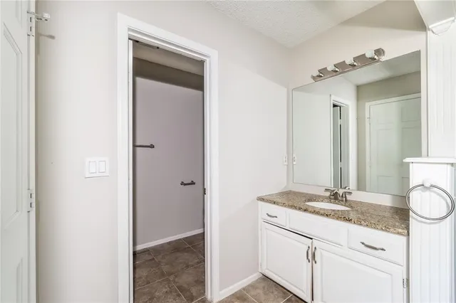 $1,995 | 602 Southwest Montana Ridge Drive, Grain Valley, MO 64029