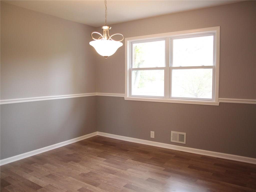 4710 Dickson Road Indianapolis, IN 46226 - Photo 11 of 24 Gallery Image 11