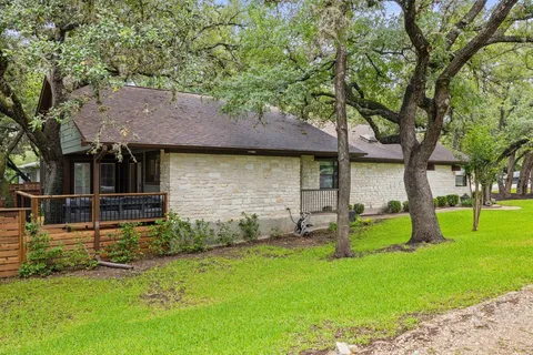 $515,000 | 130 Deerfield Cove, Lakeway, TX 78734