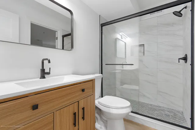 $2,600 | 372 Windsong Court, Bolingbrook, IL 60440