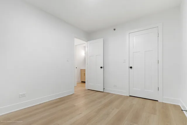 $2,600 | 372 Windsong Court, Bolingbrook, IL 60440