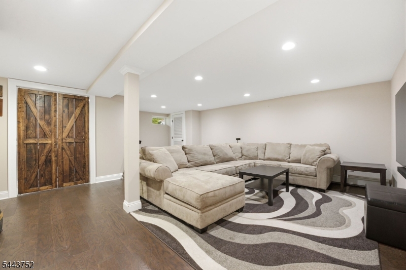 117 Wilmore Road Little Falls, NJ 07424 - Photo 30 of 36