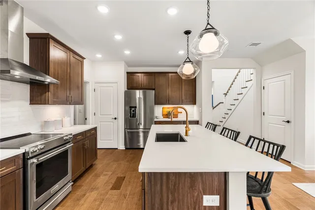 $723,995 | 36 East Pt Drive, Unit 4, East Providence, RI 02916