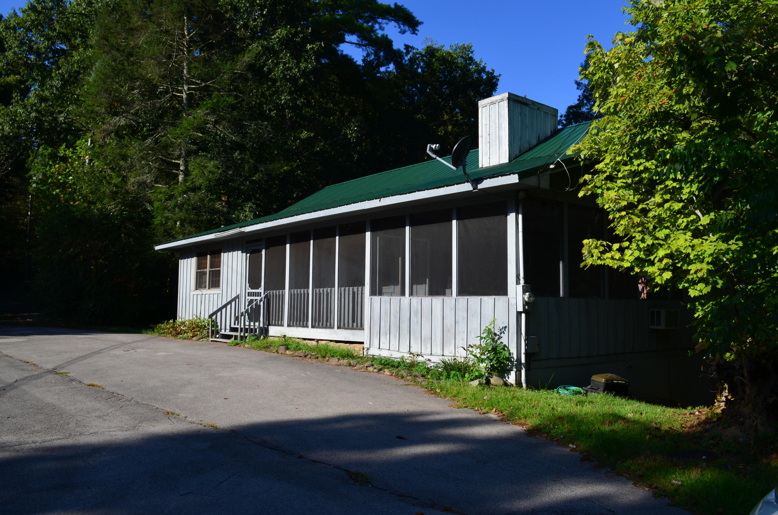 111 Club View Road Townsend, TN 37882 - Photo 2 of 20 DSC_0059