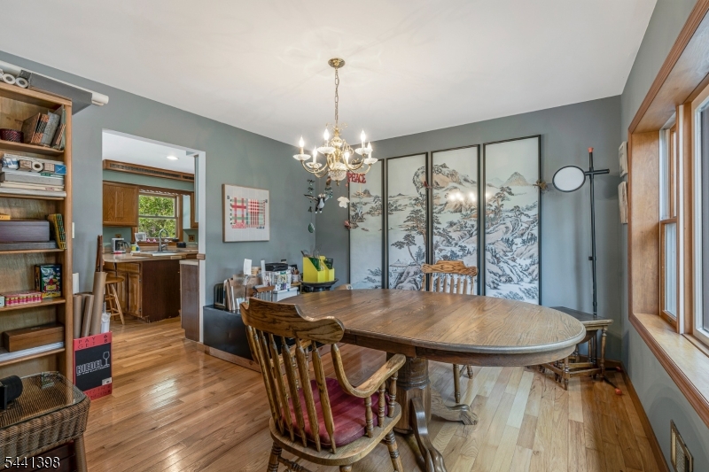 19 Renfro Road Somerset, NJ 08873 - Photo 9 of 45