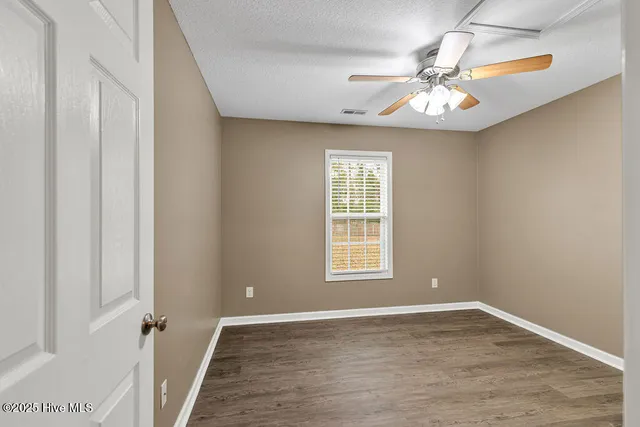 $1,800 | 104 Elbert Way, Jacksonville, NC 28540