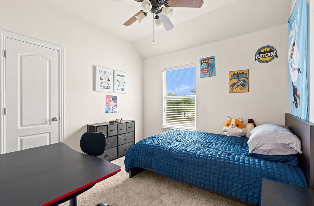 20825 Kearney Hill Road Pflugerville, TX 78660 - Photo 23 of 30 Upstairs Bedroom 2