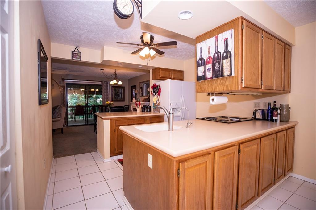 1121 Old Farm Road Lawrence, PA 15055 - Photo 4 of 25 Gallery Image 4
