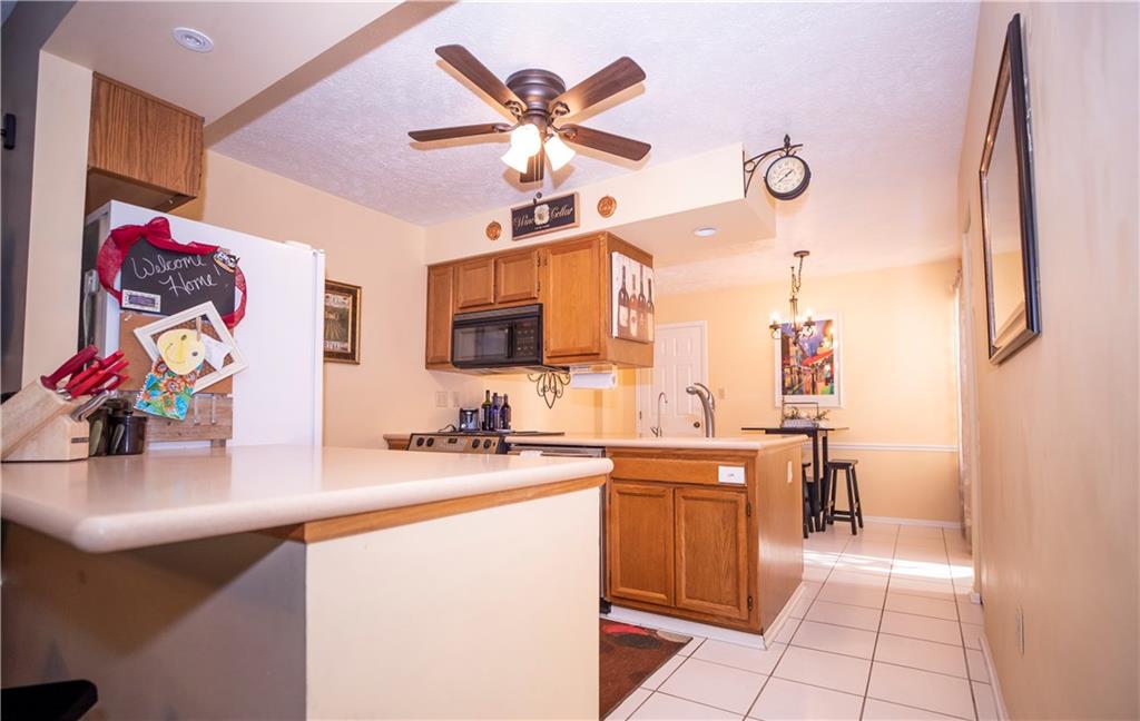 1121 Old Farm Road Lawrence, PA 15055 - Photo 5 of 25 Gallery Image 5