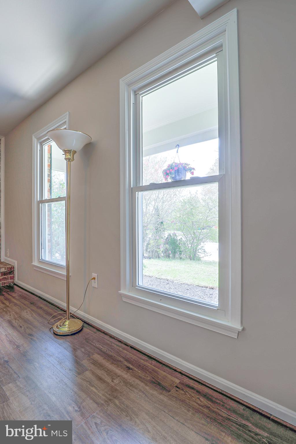 319 Summit Hall Road Gaithersburg, MD 20877 - Photo 27 of 58 Like new windows allow light to permeate space!