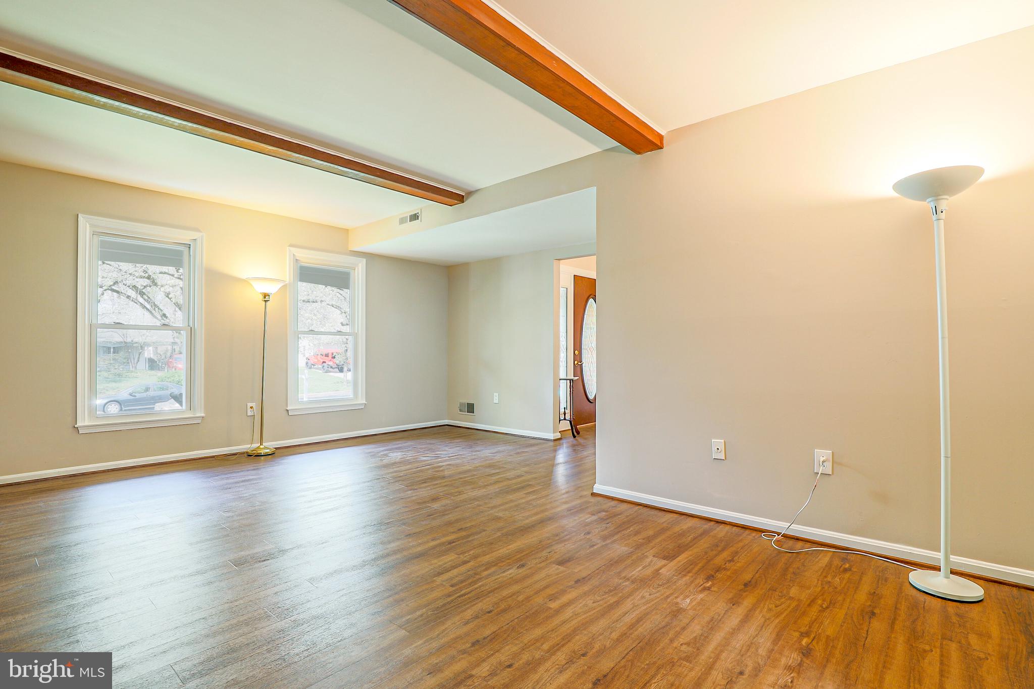 319 Summit Hall Road Gaithersburg, MD 20877 - Photo 29 of 58 Living room to front foywer!