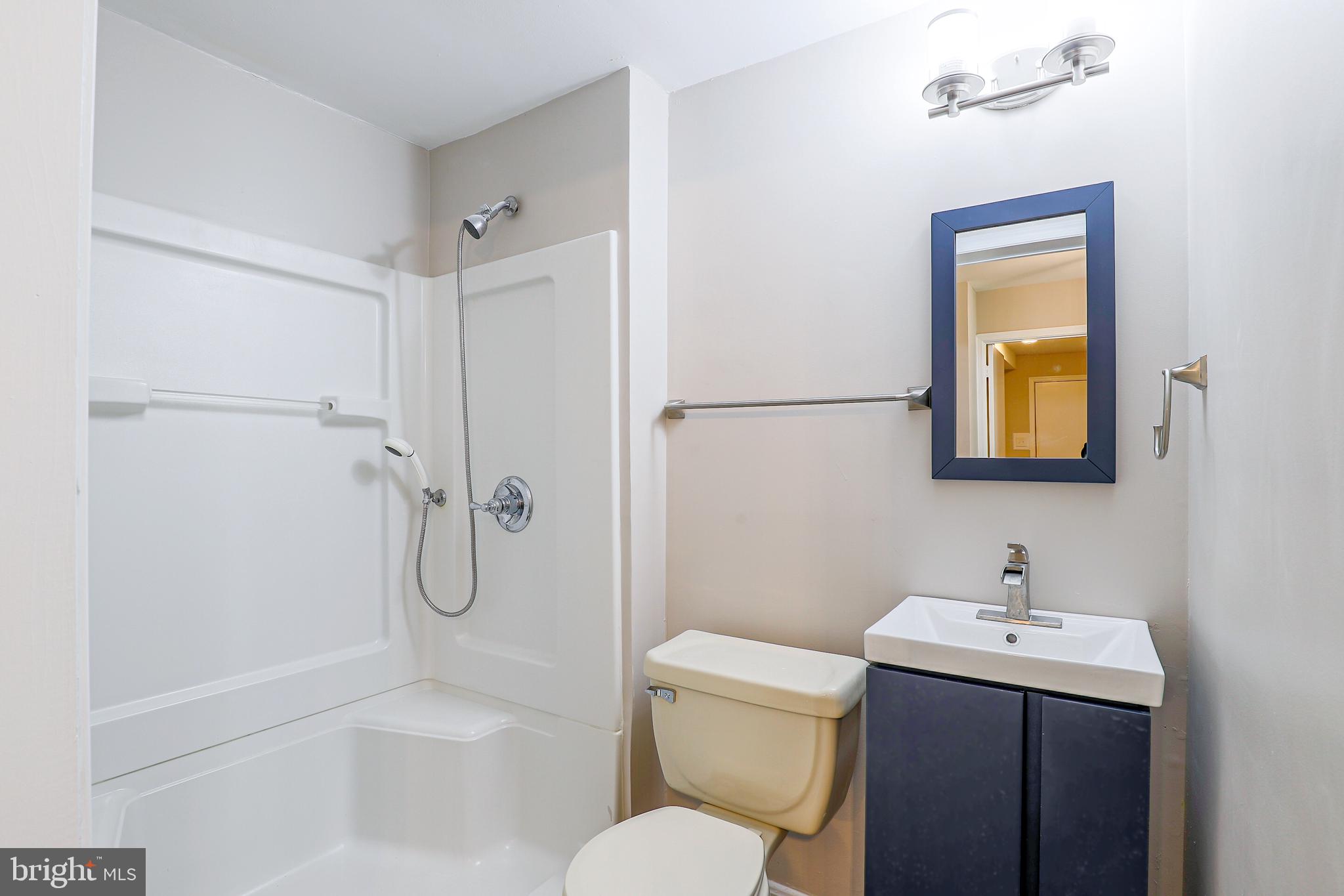 319 Summit Hall Road Gaithersburg, MD 20877 - Photo 35 of 58 Full bath on main level, 90% upgraded!