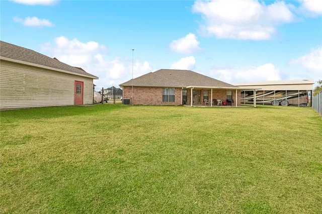 $369,000 | 102 Union Drive, Hahnville, LA 70057