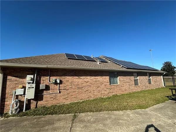 $365,000 | 102 Union Drive, Hahnville, LA 70057